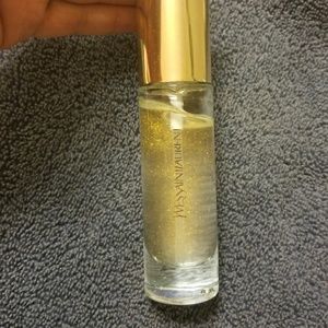 Full size YSL Touche Eclat Blur Primer.